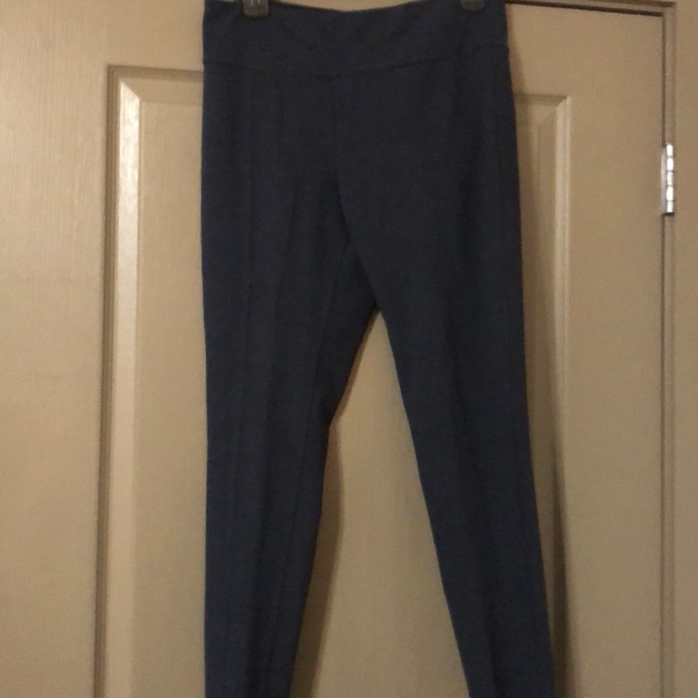 Liz Claiborne women’s tailored gray pants, L